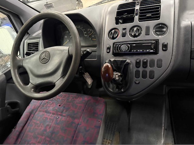 Mercedes-benz - vito - 112 cdi - camper - 1999 - afbeelding 11 van  16