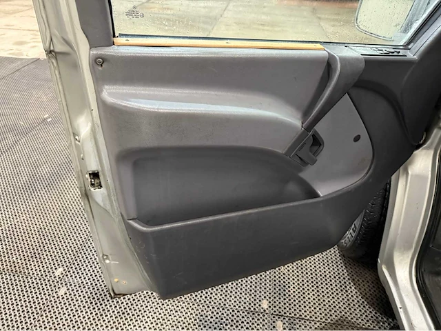 Mercedes-benz - vito - 112 cdi - camper - 1999 - afbeelding 4 van  27