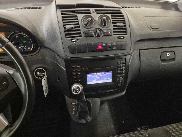 Mercedes-benz - vito - 113 cdi 320 lang ed. - van - afbeelding 3 van  17
