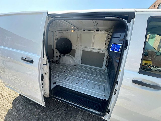 Mercedes-benz - vito - 114 cdi lang - automaat - bedrijfswagen - afbeelding 2 van  19