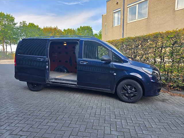 Mercedes-benz - vito - 116 cdi lang - hand gas en rem - v-547-vv - bedrijfswagen - afbeelding 3 van  28