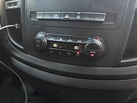 Mercedes-benz - vito - 116 cdi lang - hand gas en rem - v-547-vv - bedrijfswagen - afbeelding 13 van  22