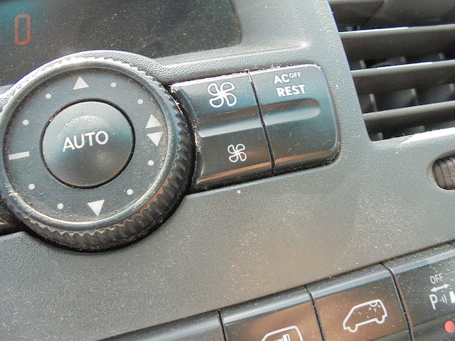 Mercedes-benz - vito - 120 cdi 320 l.dc lux - 4-vbb-37 - afbeelding 4 van  12