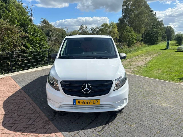 Mercedes-benz - vito - 2018 - 111 cdi lang buspro+ - bedrijfswagen - afbeelding 2 van  9