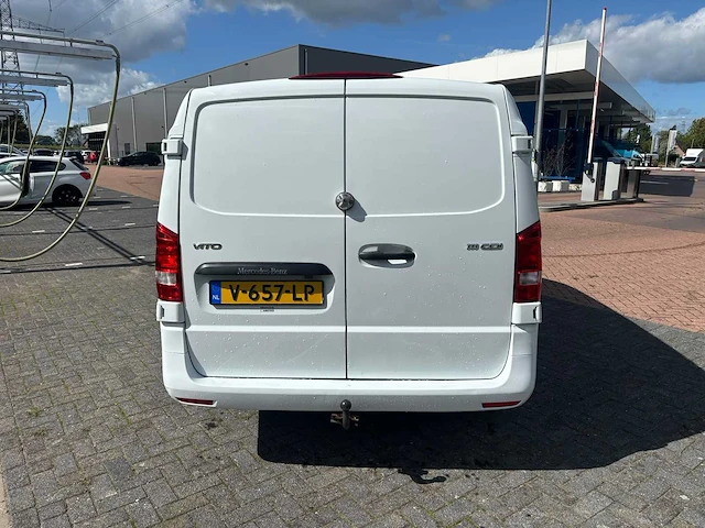 Mercedes-benz - vito - 2018 - 111 cdi lang buspro+ - bedrijfswagen - afbeelding 5 van  9