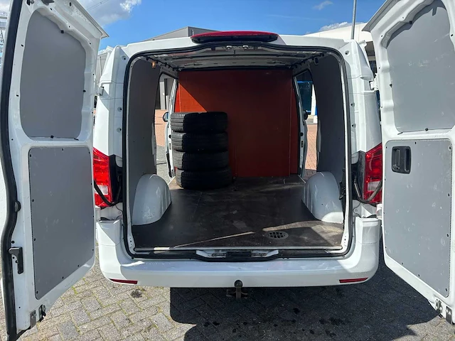 Mercedes-benz - vito - 2018 - 111 cdi lang buspro+ - bedrijfswagen - afbeelding 6 van  9