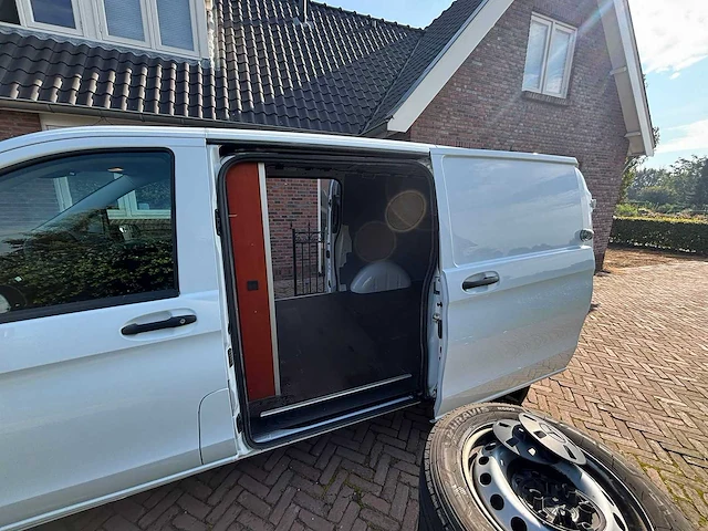 Mercedes-benz - vito - 2019 - 111 cdi lang - bedrijfswagen - afbeelding 7 van  12