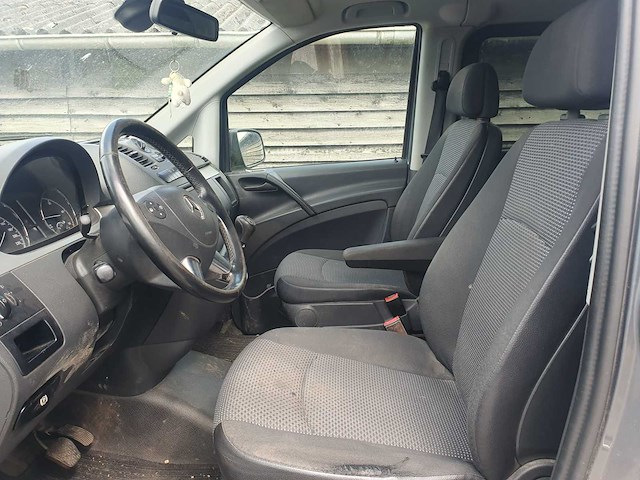 Mercedes-benz - vito 113 cdi 320 - bedrijfswagen - 2012 - afbeelding 2 van  21