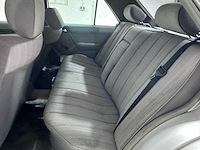 Mercedes-benz - w124 - 250 d - kbb-84-n- 1985 - afbeelding 4 van  14