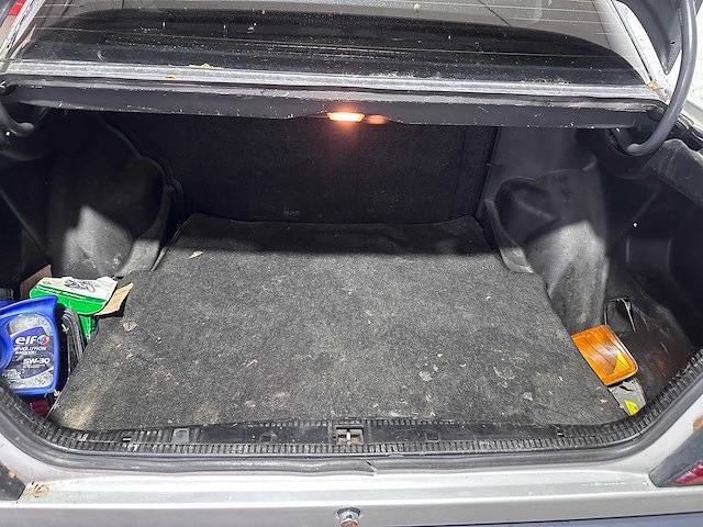 Mercedes-benz - w124 - 250 d - kbb-84-n- 1985 - afbeelding 5 van  14