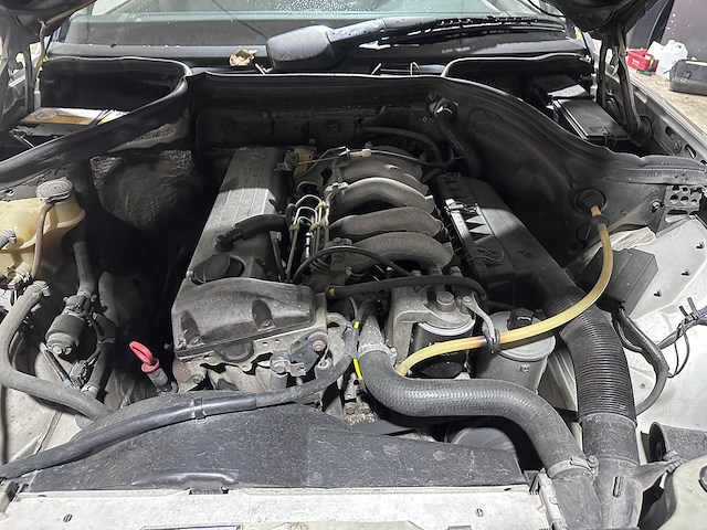 Mercedes-benz - w124 - 250 d - kbb-84-n- 1985 - afbeelding 7 van  14