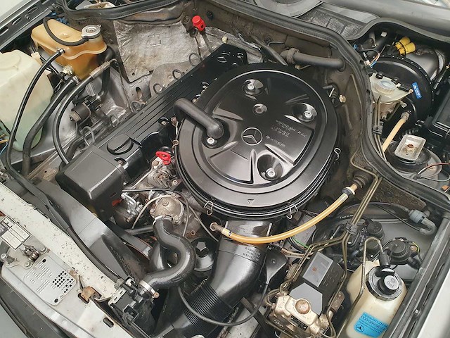 Mercedes-benz - (w124) combi - 300 te - personenauto - afbeelding 11 van  22