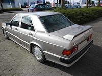 Mercedes benz - w201 - 230 16v - car - 1985 - afbeelding 4 van  42