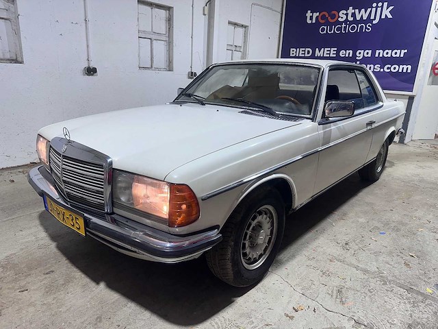 Mercedes-benz -w123 - 230 c automaat jp-rx-35 - afbeelding 1 van  16