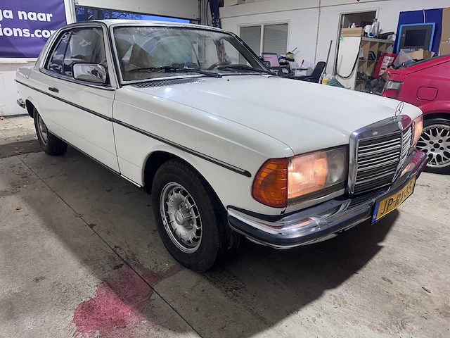 Mercedes-benz -w123 - 230 c automaat jp-rx-35 - afbeelding 13 van  16