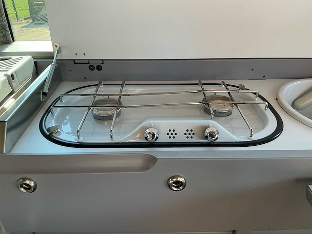 Mercedes-benz 110 d camper - afbeelding 37 van  45
