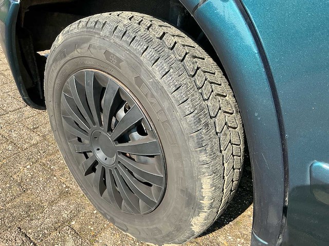 Mercedes-benz 110 d camper - afbeelding 31 van  45