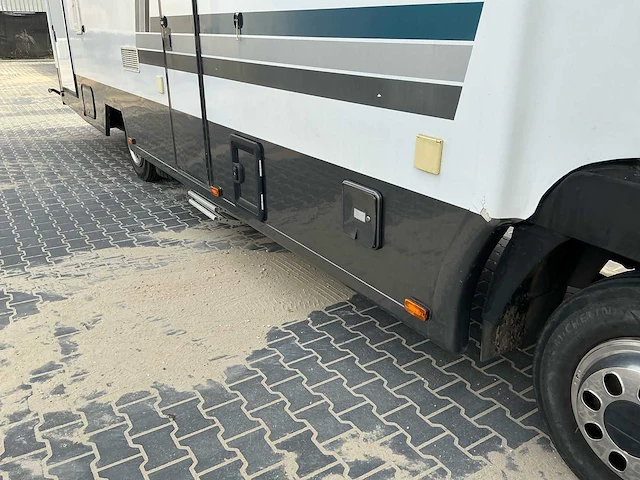 Mercedes-benz 1114 camper - afbeelding 46 van  60