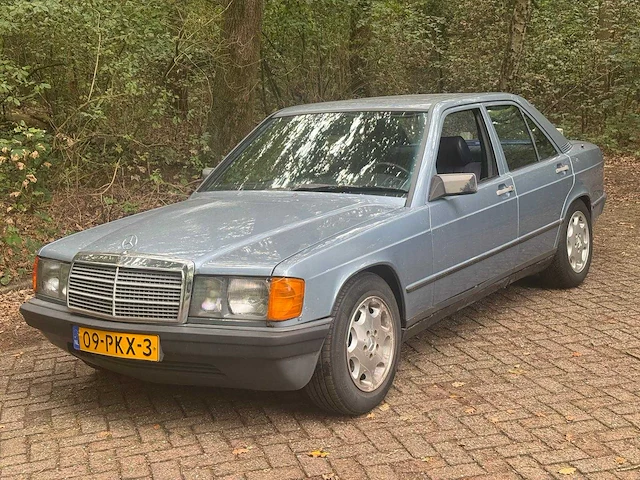 Mercedes-benz 190-serie 2.0 e , 09-pkx-3 - afbeelding 1 van  9