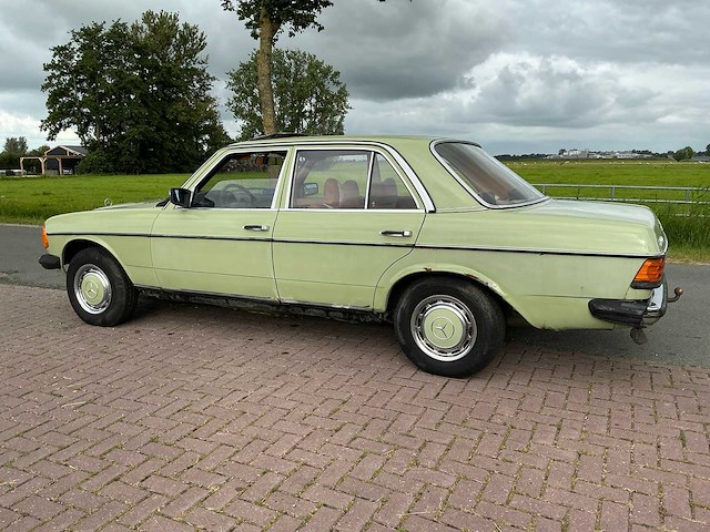 Mercedes-benz 1979 200-280 (w123) - 200 d - afbeelding 12 van  14