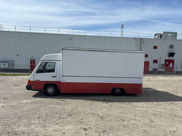 Mercedes-benz 1993 mb 100 d-t foodtruck, 1-vdv-33 - afbeelding 6 van  9