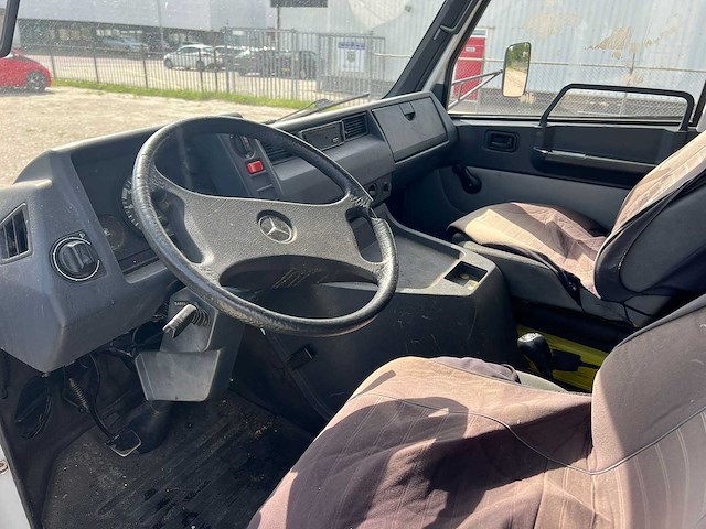 Mercedes-benz 1993 mb 100 d-t foodtruck, 1-vdv-33 - afbeelding 2 van  12