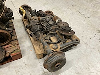 Mercedes benz 200d automatic motorblokken en onderdelen - afbeelding 4 van  15