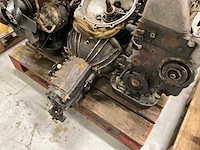 Mercedes benz 200d automatic motorblokken en onderdelen - afbeelding 14 van  15