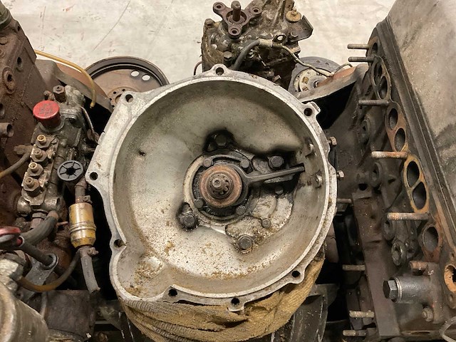 Mercedes benz 200d automatic motorblokken en onderdelen - afbeelding 13 van  15