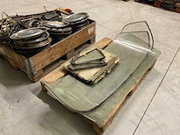 Mercedes benz 200d automatic rammen wieldoppen elektra lampen - afbeelding 5 van  6