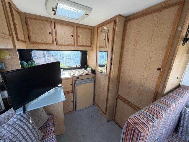 Mercedes-benz 207 d wilton diamond camper 1987 sg-18-vx - afbeelding 6 van  22