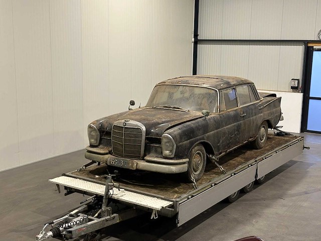 Mercedes-benz 220 se oldtimer schuurvondst hg-13-18 - afbeelding 12 van  23