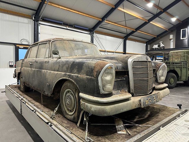 Mercedes-benz 220 se oldtimer schuurvondst hg-13-18 - afbeelding 23 van  23