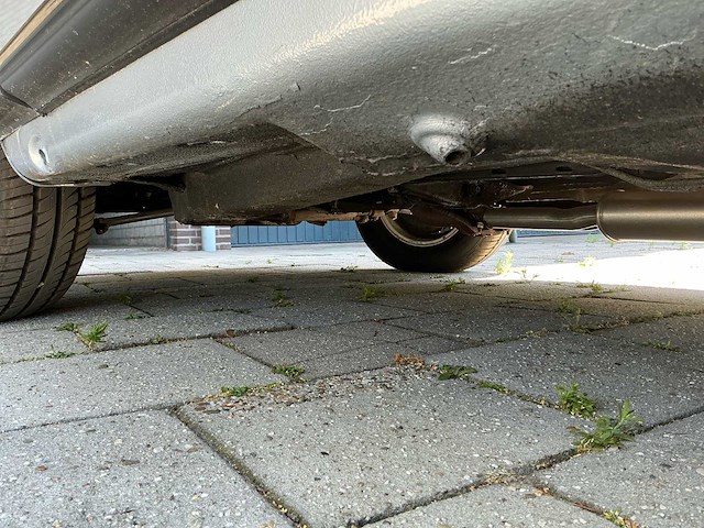 Mercedes-benz 230ce oldtimer - afbeelding 24 van  40