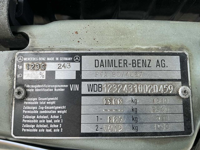 Mercedes-benz 230ce oldtimer - afbeelding 35 van  40
