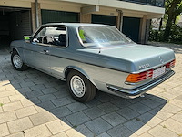 Mercedes-benz 230ce oldtimer - afbeelding 38 van  40