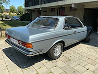 Mercedes-benz 230ce oldtimer - afbeelding 40 van  40