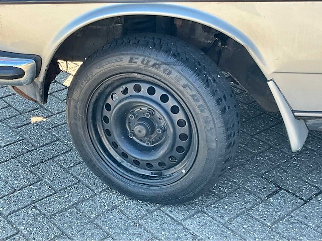 Mercedes-benz 230ce personenauto - afbeelding 2 van  6
