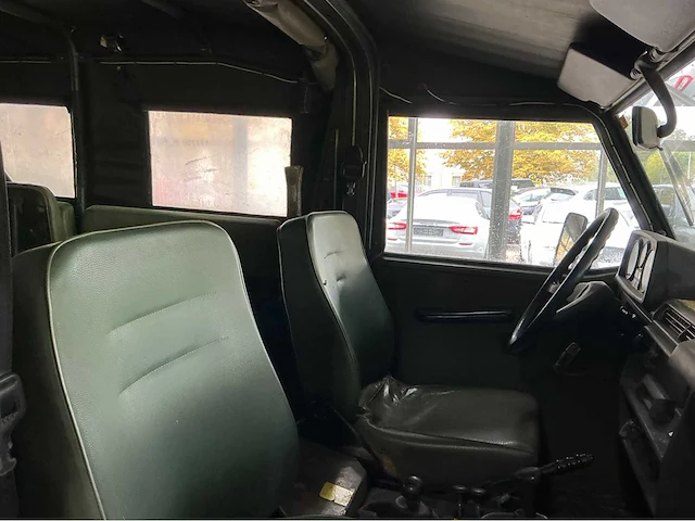 Mercedes-benz 240 gd – gebouwd voor het ruigste terrein marge auto 1982 - afbeelding 9 van  16