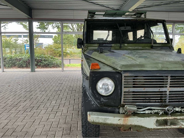 Mercedes-benz 240 gd – gebouwd voor het ruigste terrein marge auto 1982 - afbeelding 6 van  16
