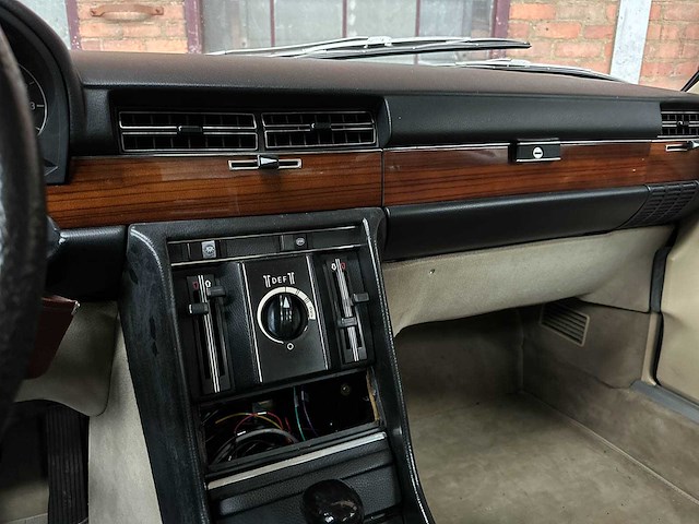 Mercedes-benz 280 se w116 240pk 1977 - afbeelding 19 van  40