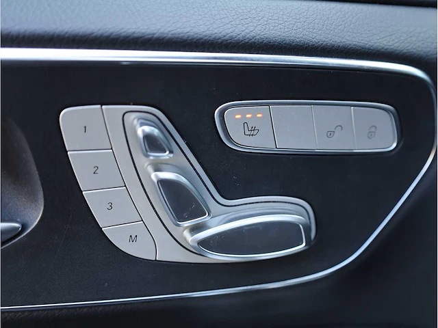 Mercedes-benz 300d v-klasse lang avantgarde edition 2020 automaat, kgj-27-k - afbeelding 6 van  47