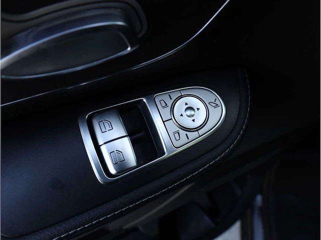 Mercedes-benz 300d v-klasse lang avantgarde edition 2020 automaat, kgj-27-k - afbeelding 7 van  47