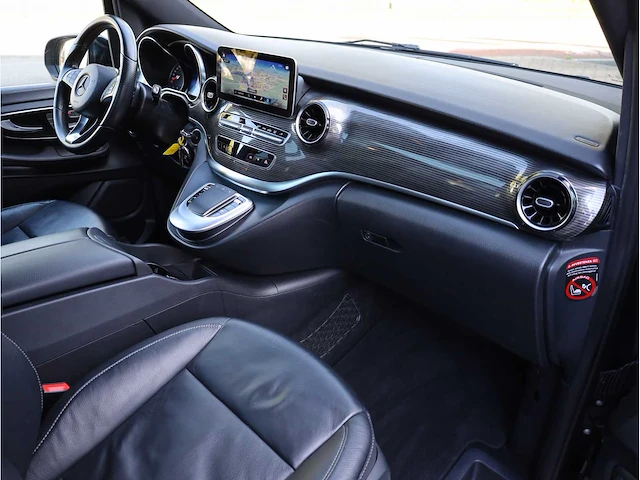 Mercedes-benz 300d v-klasse lang avantgarde edition 2020 automaat, kgj-27-k - afbeelding 8 van  47