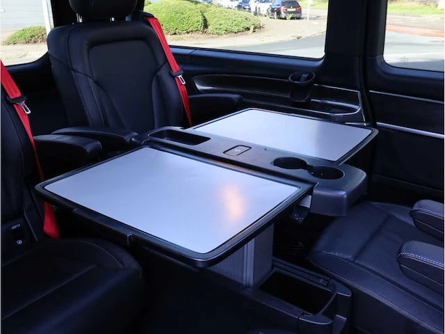 Mercedes-benz 300d v-klasse lang avantgarde edition 2020 automaat, kgj-27-k - afbeelding 35 van  47