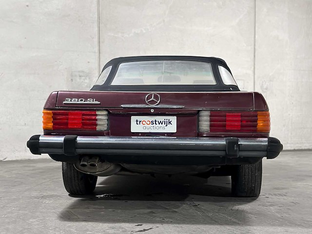 Mercedes-benz 380 sl 3.8 v8 (softtop) 155pk 1985 sl-klasse oldtimer - afbeelding 2 van  38