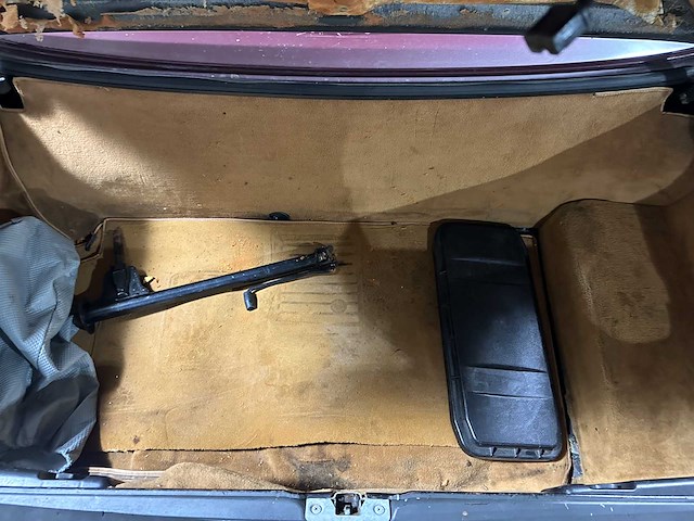 Mercedes-benz 380 sl 3.8 v8 (softtop) 155pk 1985 sl-klasse oldtimer - afbeelding 17 van  38