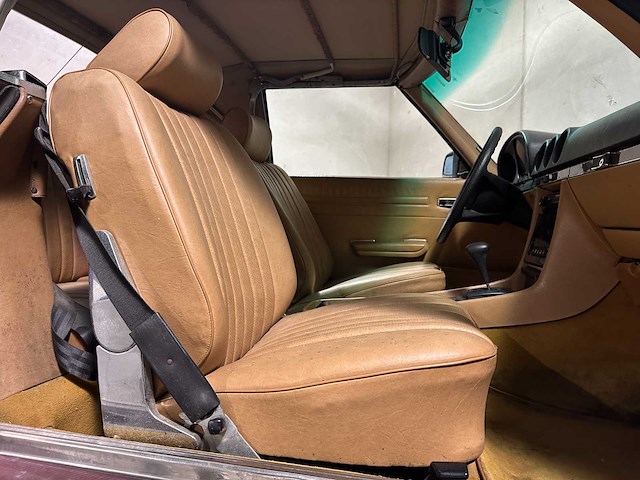 Mercedes-benz 380 sl 3.8 v8 (softtop) 155pk 1985 sl-klasse oldtimer - afbeelding 19 van  38