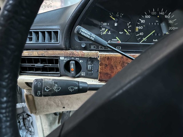 Mercedes-benz 500 sec 5.0 v8 245pk 1985 w126 - afbeelding 9 van  32