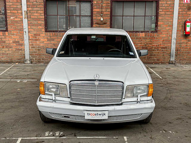 Mercedes-benz 560 sel sedan 4-deurs 5.6 v8 sohc 16v 1990 - afbeelding 20 van  22